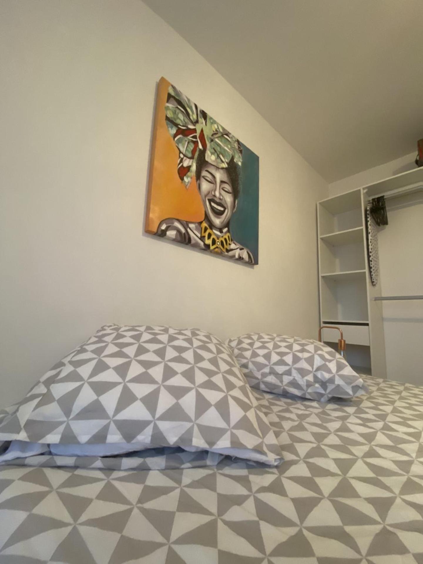 Appartement Tout Equipe 2 Chambres + Jardin Saix  Extérieur photo